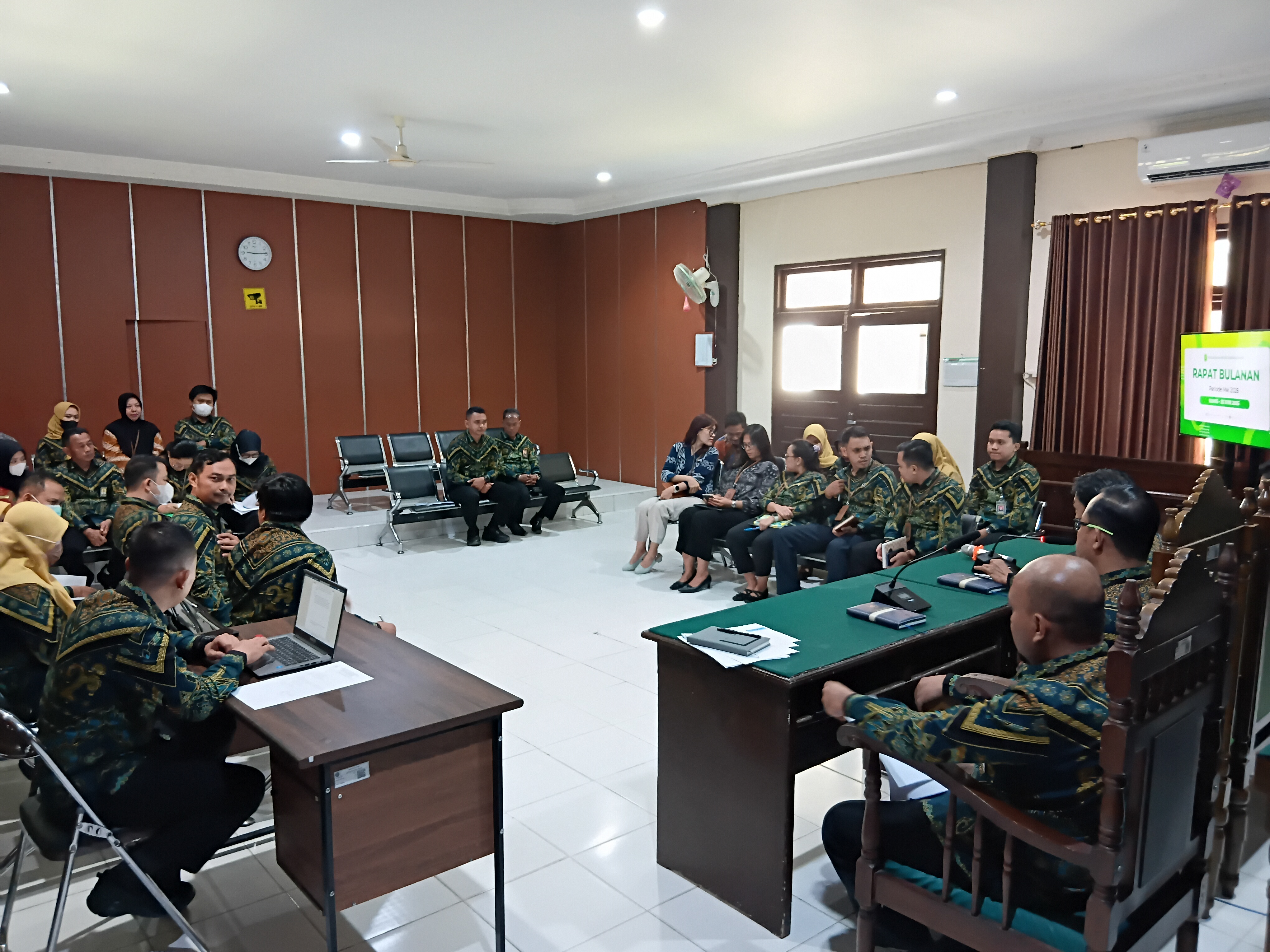 Rapat Bulanan Mei